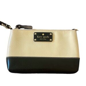 Kate Spade Wristlet Bag
